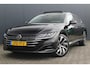 Volkswagen Arteon Shooting Brake 1.4 TSI eHybrid R-Line Business+ | Incl. 12 maanden garantie | SOH 96% | Schuif/kantel dak | 360 camera | Stoelgeheugen | Stoelverwarming | Parkeersensoren | Apple carplay/Android auto | Cruise control | Climate control | Bluetooth | Airco