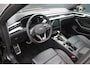 Volkswagen Arteon Shooting Brake 1.4 TSI eHybrid R-Line Business+ | Incl. 12 maanden garantie | SOH 96% | Schuif/kantel dak | 360 camera | Stoelgeheugen | Stoelverwarming | Parkeersensoren | Apple carplay/Android auto | Cruise control | Climate control | Bluetooth | Airco