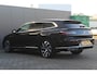 Volkswagen Arteon Shooting Brake 1.4 TSI eHybrid R-Line Business+ | Incl. 12 maanden garantie | SOH 96% | Schuif/kantel dak | 360 camera | Stoelgeheugen | Stoelverwarming | Parkeersensoren | Apple carplay/Android auto | Cruise control | Climate control | Bluetooth | Airco
