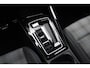 Volkswagen Golf 8.5 1.5 eHybrid GTE 272 Pk | Panorama dak | Stoel/Stuur verwarming | 360* Camera | Schuif/Kantel dak | Adaptive cruise controler | Keyless start | Apple CarPlay/Android Auto | Draadloze telefoonlader | IQ.Lights | Climate controle | Parkeersensoren V+A | Navigatie |