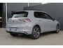 Volkswagen Golf 8.5 1.5 eHybrid GTE 272 Pk | Panorama dak | Stoel/Stuur verwarming | 360* Camera | Schuif/Kantel dak | Adaptive cruise controler | Keyless start | Apple CarPlay/Android Auto | Draadloze telefoonlader | IQ.Lights | Climate controle | Parkeersensoren V+A | Navigatie |