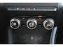 Renault Captur 1.0 TCe 90 evolution | Incl. 12 maanden garantie | Achteruitrijcamera | Parkeersensoren | Navigatie | Apple Carplay/Andorid Auto | DAB | Bluetooth | Climate control | Airco | Keyless entry | Cruise control