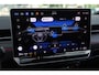 Volkswagen ID.7 Tourer GTX Limited Edition 86 kWh 340PK / 250kW, 60 maanden / 100.000km garantie, warmtepomp, wegklapbare trekhaak, adaptief onderstel (DCC), 20" LMV, Harman & Kardon geluidssysteem, head-up display, rondomzichtcamera (Area View), verwarm- en ventileerbare (koeling) voorstoelen, verwarmbare achterbank, elektrische ErgoActive stoelverstelling met geheugen- en massagefunctie, parkeerassistent (Park Assist Pro), 13 speakers (700 watt) met subwoofer, draadloze telefoonlader, verwarmbare voorruit, LED Matrix (IQ.Lights), dodehoekdetectie (Side Assist), vierwielaandrijving (4-Motion), discover pro max navigatie scherm etc.