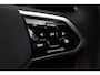Volkswagen ID.7 Tourer GTX Limited Edition 86 kWh 340PK / 250kW, 60 maanden / 100.000km garantie, warmtepomp, wegklapbare trekhaak, adaptief onderstel (DCC), 20" LMV, Harman & Kardon geluidssysteem, head-up display, rondomzichtcamera (Area View), verwarm- en ventileerbare (koeling) voorstoelen, verwarmbare achterbank, elektrische ErgoActive stoelverstelling met geheugen- en massagefunctie, parkeerassistent (Park Assist Pro), 13 speakers (700 watt) met subwoofer, draadloze telefoonlader, verwarmbare voorruit, LED Matrix (IQ.Lights), dodehoekdetectie (Side Assist), vierwielaandrijving (4-Motion), discover pro max navigatie scherm etc.