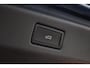 Volkswagen ID.7 Tourer GTX Limited Edition 86 kWh 340PK / 250kW, 60 maanden / 100.000km garantie, warmtepomp, wegklapbare trekhaak, adaptief onderstel (DCC), 20" LMV, Harman & Kardon geluidssysteem, head-up display, rondomzichtcamera (Area View), verwarm- en ventileerbare (koeling) voorstoelen, verwarmbare achterbank, elektrische ErgoActive stoelverstelling met geheugen- en massagefunctie, parkeerassistent (Park Assist Pro), 13 speakers (700 watt) met subwoofer, draadloze telefoonlader, verwarmbare voorruit, LED Matrix (IQ.Lights), dodehoekdetectie (Side Assist), vierwielaandrijving (4-Motion), discover pro max navigatie scherm etc.