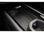Volkswagen ID.7 Tourer GTX Limited Edition 86 kWh 340PK / 250kW, 60 maanden / 100.000km garantie, warmtepomp, wegklapbare trekhaak, adaptief onderstel (DCC), 20" LMV, Harman & Kardon geluidssysteem, head-up display, rondomzichtcamera (Area View), verwarm- en ventileerbare (koeling) voorstoelen, verwarmbare achterbank, elektrische ErgoActive stoelverstelling met geheugen- en massagefunctie, parkeerassistent (Park Assist Pro), 13 speakers (700 watt) met subwoofer, draadloze telefoonlader, verwarmbare voorruit, LED Matrix (IQ.Lights), dodehoekdetectie (Side Assist), vierwielaandrijving (4-Motion), discover pro max navigatie scherm etc.