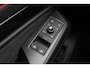 Volkswagen ID.7 Tourer GTX Limited Edition 86 kWh 340PK / 250kW, 60 maanden / 100.000km garantie, warmtepomp, wegklapbare trekhaak, adaptief onderstel (DCC), 20" LMV, Harman & Kardon geluidssysteem, head-up display, rondomzichtcamera (Area View), verwarm- en ventileerbare (koeling) voorstoelen, verwarmbare achterbank, elektrische ErgoActive stoelverstelling met geheugen- en massagefunctie, parkeerassistent (Park Assist Pro), 13 speakers (700 watt) met subwoofer, draadloze telefoonlader, verwarmbare voorruit, LED Matrix (IQ.Lights), dodehoekdetectie (Side Assist), vierwielaandrijving (4-Motion), discover pro max navigatie scherm etc.