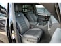 Volkswagen Touareg 3.0 TSI R-Line 340 PK | Pano | Luchtvering | Trekhaak | Carplay | Leder | Memory | 21''