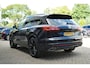 Volkswagen Touareg 3.0 TSI R-Line 340 PK | Pano | Luchtvering | Trekhaak | Carplay | Leder | Memory | 21''