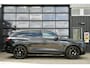 Volkswagen Touareg 3.0 TSI R-Line 340 PK | Pano | Luchtvering | Trekhaak | Carplay | Leder | Memory | 21''