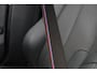 BMW 1-Serie 120i High Executive Edition | M- Perfomance Pack! | Open Dak | Leder | Sfeerverlichting | Camera | Sportstoelen | Clima | Stoel/Stuur Verwarming | Navi | LED | Cruise Control | Keyless