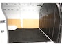 Renault Master 2.3 dCi 145PK L3H2 N1 | Airco | Camera | Cruise | 3 Zits | Dubbellucht | 3000KG Trekgew. | Carplay | Parkeersens.