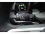 Volkswagen Golf 1.5 eTSI R-Line DSG | Pano | Adapt. Cruise | IQ. Light | CarPlay | Navi | Camera | Stoel-Stuurverw.