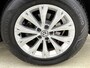 Volkswagen Tiguan 1.4 TSI Comfortline Business | 125 PK | Automatische Airco (Climatronic) | Parkeersensoren | Park Assist | Parkeercamera | Adaptive Cruise Control | Navigatie | Apple Carplay / Android Auto