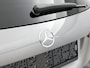 Mercedes-Benz A-klasse 250 e 140 Year Edition | Premium Plus | Nightpakket | Parkeerpakket | Panoramaschuifdak | 360° camera | 19-inch vijfdubbelspaak AMG velgen | Warmtewerend, donkergetint glas |