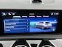 Mercedes-Benz A-klasse 250 e 140 Year Edition | Premium Plus | Nightpakket | Parkeerpakket | Panoramaschuifdak | 360° camera | 19-inch vijfdubbelspaak AMG velgen | Warmtewerend, donkergetint glas |
