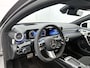 Mercedes-Benz A-klasse 250 e 140 Year Edition | Premium Plus | Nightpakket | Parkeerpakket | Panoramaschuifdak | 360° camera | 19-inch vijfdubbelspaak AMG velgen | Warmtewerend, donkergetint glas |