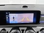 Mercedes-Benz A-klasse 250 e 140 Year Edition | Premium Plus | Nightpakket | Parkeerpakket | Panoramaschuifdak | 360° camera | 19-inch vijfdubbelspaak AMG velgen | Warmtewerend, donkergetint glas |