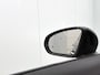 Mercedes-Benz A-klasse 250 e 140 Year Edition | Premium Plus | Nightpakket | Parkeerpakket | Panoramaschuifdak | 360° camera | 19-inch vijfdubbelspaak AMG velgen | Warmtewerend, donkergetint glas |