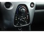 Toyota Aygo 1.0 VVT-i x-play | Rijklaar! | Apple CarPlay & Android Auto | All Season | Airco | DAB | Camera