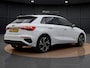 Audi A3 Sportback 45 TFSI e S edition | Zwart Optiek | Navigatie | 18" | Stoelverwarming | S-line |