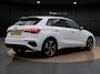 Audi A3 Sportback 45 TFSI e S edition | Zwart Optiek | Navigatie | 18" | Stoelverwarming | S-line |
