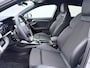 Audi A3 Sportback 45 TFSI e S edition | Zwart Optiek | Navigatie | 18" | Stoelverwarming | S-line |