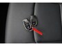Toyota RAV4 2.5 Plug-in Hybrid AWD Bi-Tone Plus | Stoel en stuurverwarming | 1500KG Trekgewicht | Parkeersensoren V+A | Elektrisch verstelbare voorstoel |