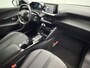 Peugeot e-2008 EV Allure 50 kWh 3-Fase SOH 93% | Camera | Full-Led | Stoelverwarming | Carplay&Android