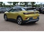 Volkswagen ID.4 Life 77 kWh / SoH 93,9% / Trekhaak / Camera / Apple CarPlay / DAB / 20'' / LED / Alcantara / Stoelverwarming / ACC