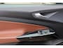 Volkswagen ID.4 Life 77 kWh / SoH 93,9% / Trekhaak / Camera / Apple CarPlay / DAB / 20'' / LED / Alcantara / Stoelverwarming / ACC