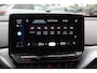 Volkswagen ID.4 Life 77 kWh / SoH 93,9% / Trekhaak / Camera / Apple CarPlay / DAB / 20'' / LED / Alcantara / Stoelverwarming / ACC