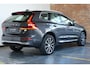 Volvo XC60 Recharge T6 AWD Inscription | Bowers & Wilkins Premium Audio | Luchtvering | Massage in voorstoelen | Gelamineerde zijruiten | Parkeercamera | Adaptive Cruise Control | Head-Up Display | Parkeersensoren voor + achter | 1ste Eigenaar
