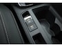 Volkswagen T-Roc 1.5 TSI Sport Business R | Rijklaar! | Pano | Trekhaak | Camera | Adapt. Cruise | Stoelverw. | Apple CarPlay | 19''