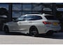 BMW 3-Serie Touring 330d xDrive High Executive '20 Laser Light Pano Clima Navi Cruise Inruil mogelijk