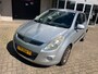 Hyundai i20 1.2i DynamicVersion / AIRCO / 5 DEURS / APK MEI 2027 / BUMPER SCHADE