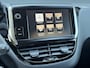 Peugeot 2008 1.2 PureTech Allure 110pk✓2e Eigenaar✓Camera✓Carplay✓Navi✓Clima✓Cruise✓Trekhaak✓Halfleder✓Pdc✓Automaat✓Lm velgen✓N.A.P✓Nieuwe Apk bij Aflevering
