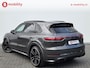 Porsche Cayenne 3.0 E-Hybrid Chrono Panoramadak BOSE 360 Camera NL Auto! | Elek. Stoelen | Luchtvering | Leer | DAB Audio