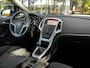 Opel Astra Sports Tourer 1.4 Turbo 120 PK Sport + | TREKHAAK| BROEKHUIS ONDERHOUDEN| AGR COMFORTSTOELEN| DODEHOEK DETECTIE| CAMERA + PARKEERSENSOREN| NAVIGATIE| DAB|