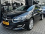 Opel Astra Sports Tourer 1.4 Turbo 120 PK Sport + | TREKHAAK| BROEKHUIS ONDERHOUDEN| AGR COMFORTSTOELEN| DODEHOEK DETECTIE| CAMERA + PARKEERSENSOREN| NAVIGATIE| DAB|