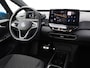 Volkswagen ID.3 Pro 58 kWh 204pk | Steunhaak | Panoramadak | LED Matrix | Camera | DCC | Keyless | Stoel- & Stuurverwarming | Cruise control | Navigatie | Sfeerverlichting |