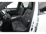 Volvo XC90 2.0 T8 Plug-in hybrid AWD Ultra Dark | Pano | HUD | Luchtvering | 360cam | Stoelventi. | Massage | Elek. Trekhaak | B&W Audio |