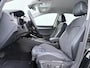 Volkswagen Golf 1.5 eHybrid Style | Camera | Side Assist | ERGO Stoel | ACC | Spiegelpakket | Getint Glas | 17'' |