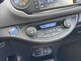 Toyota Yaris 1.5 Hybrid Dynamic Bi-Tone | Keyless | Trekhaak | Camera | Stoelverwarming