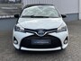 Toyota Yaris 1.5 Hybrid Dynamic Bi-Tone | Keyless | Trekhaak | Camera | Stoelverwarming