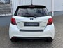 Toyota Yaris 1.5 Hybrid Dynamic Bi-Tone | Keyless | Trekhaak | Camera | Stoelverwarming