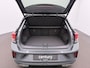 Volkswagen T-Roc 1.5 TSI R-Line Automaat | Camera | Virtual | Stoelverwarming | ACC |