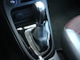 Renault Captur 1.2 TCe Helly Hansen Automaat Trekhaak, All-Seasonbanden, Leder/Stof Bekleding, Cruise en Climate Control, Stoelverwarming