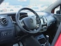 Renault Captur 1.2 TCe Helly Hansen Automaat Trekhaak, All-Seasonbanden, Leder/Stof Bekleding, Cruise en Climate Control, Stoelverwarming