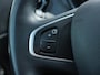 Renault Captur 1.2 TCe Helly Hansen Automaat Trekhaak, All-Seasonbanden, Leder/Stof Bekleding, Cruise en Climate Control, Stoelverwarming